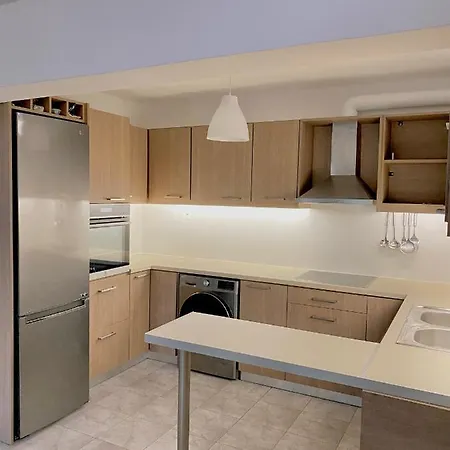 New 1.5km From The Center Of Chania Apartment *